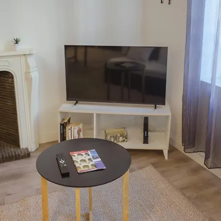 Apartmán Au Coeur De - Parking Prive - La Perle Pau